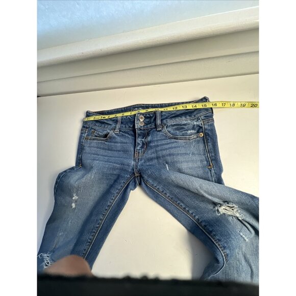 American Eagle Outfitters Artist Stretch Distressed Flared Jeans Size 4R - Picture 7 of 10